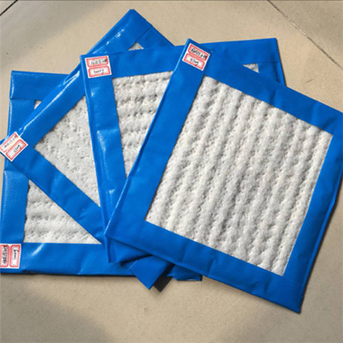 膨潤(rùn)土防水毯和復(fù)合土工膜的區(qū)別